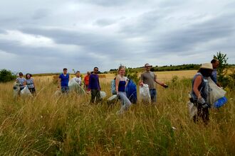 volunteers at college lake