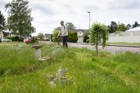 Wildlife-friendly lawn mowing