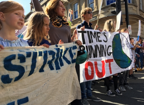 Children protesting in Oxford